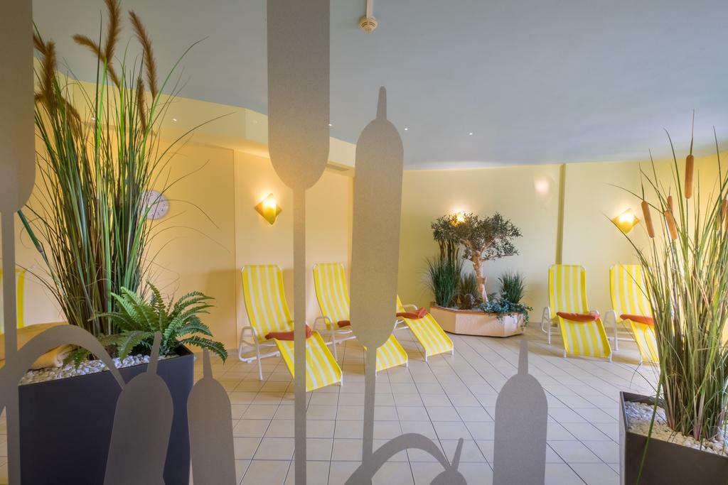 Gesundheitshotel Weissenstadt Am See ภายนอก รูปภาพ