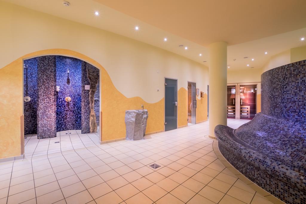 Gesundheitshotel Weissenstadt Am See ภายนอก รูปภาพ
