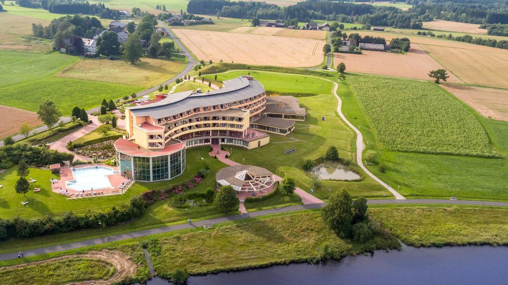 Gesundheitshotel Weissenstadt Am See ภายนอก รูปภาพ