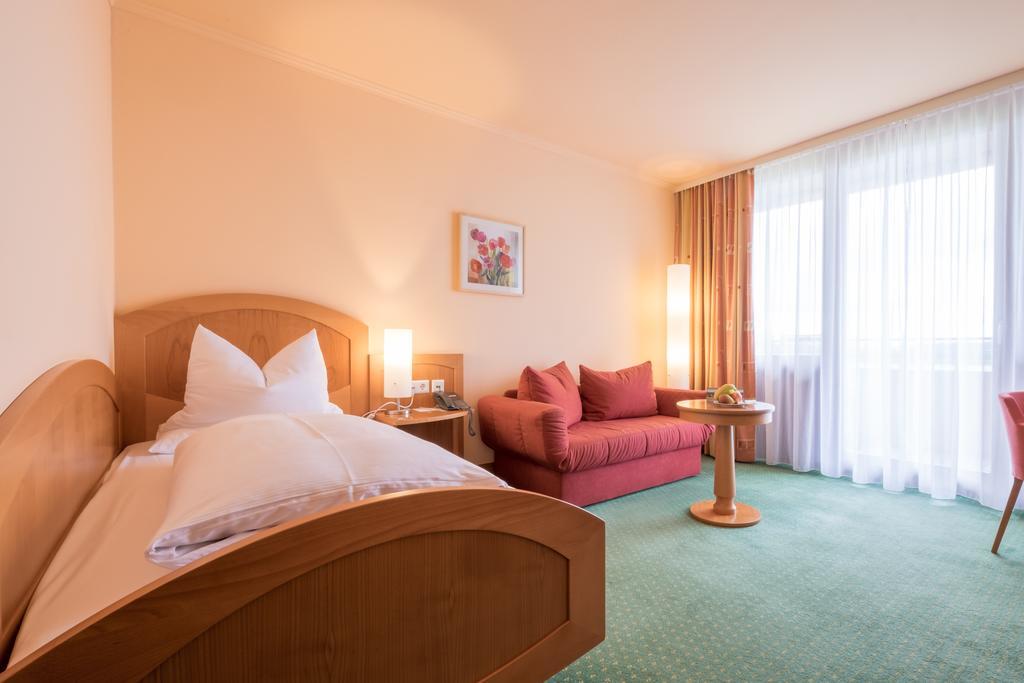 Gesundheitshotel Weissenstadt Am See ภายนอก รูปภาพ