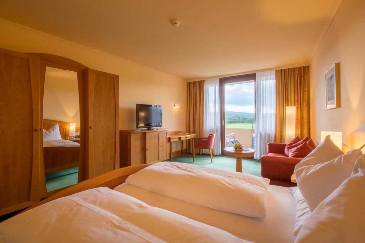 Gesundheitshotel Weissenstadt Am See ภายนอก รูปภาพ